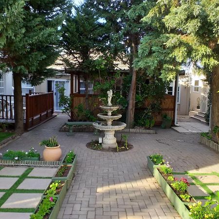 Heugh Road Guest House ポート・エリザベス エクステリア 写真