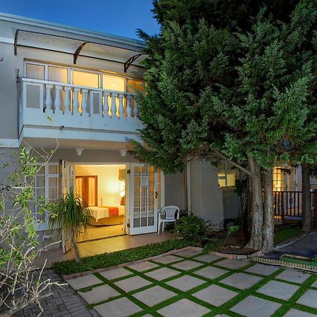 Heugh Road Guest House ポート・エリザベス エクステリア 写真