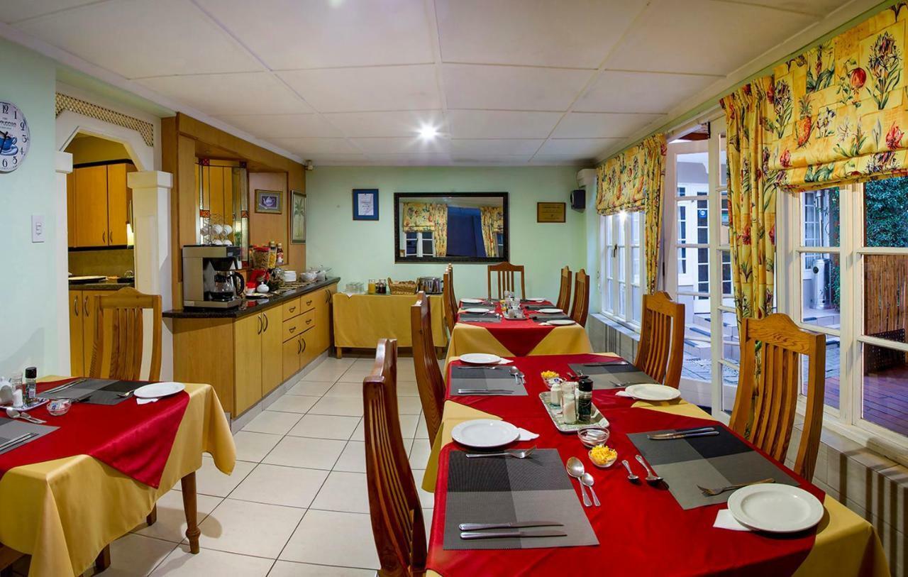 Heugh Road Guest House ポート・エリザベス エクステリア 写真