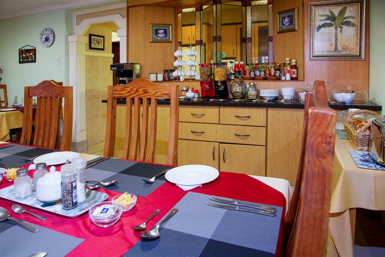 Heugh Road Guest House ポート・エリザベス エクステリア 写真