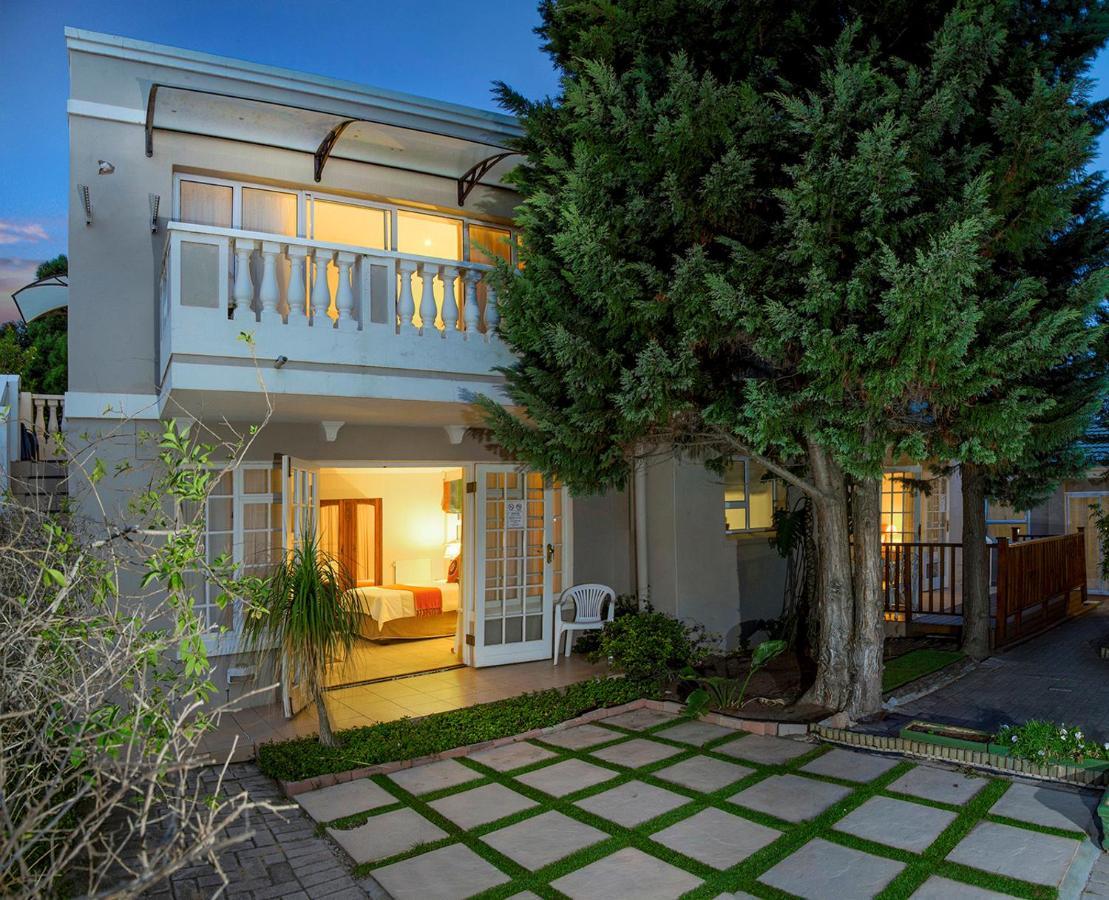 Heugh Road Guest House ポート・エリザベス エクステリア 写真
